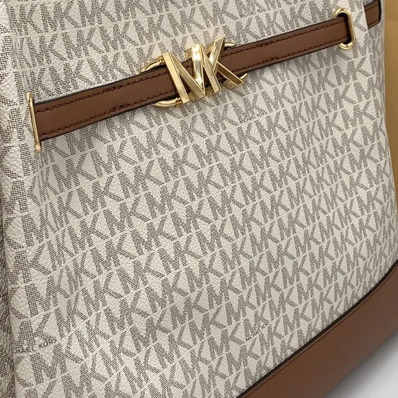 MICHAEL KORS 
Reed Large BELTED Logo Tote Bag VANILLA BROWN SIGNATURE COLOR - Picture 4 of 14